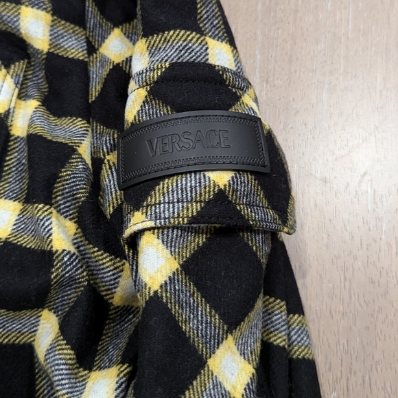 Mens VERSACE Tartan Plaid Flannel Shirt Jacket Black/Gold - Picture 5 of 8